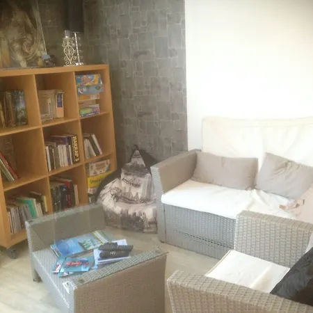 D'hotes Hola Bed & Breakfast