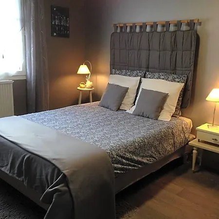 D'hôtes Hola 3* Laval (Mayenne)