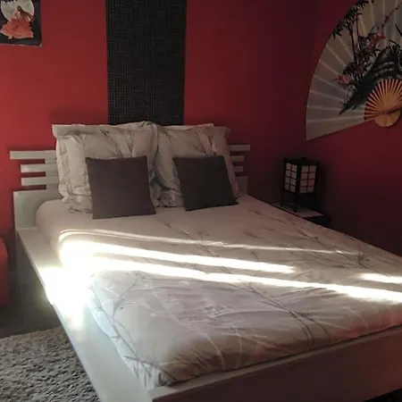D'hôtes Hola 3* Laval (Mayenne)