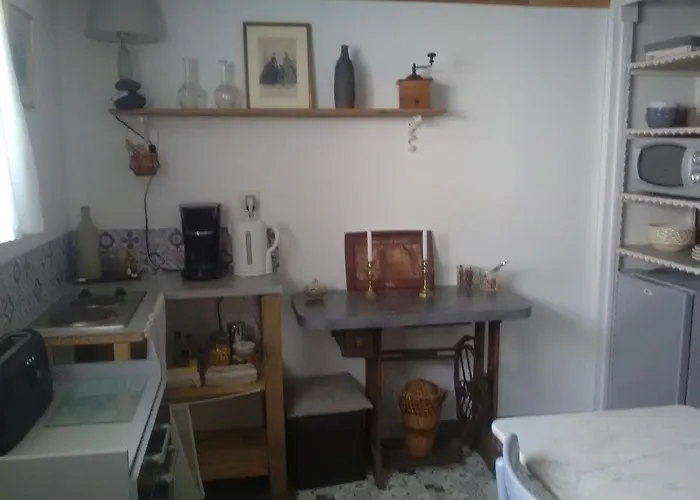 Bed & Breakfast D'hotes Hola 3*