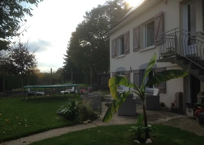 Bed & Breakfast D'hotes Hola 3*